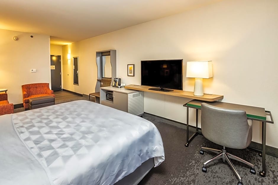 Holiday Inn Hotel & Suites Memphis-Wolfchase Galleria, an IHG Hotel