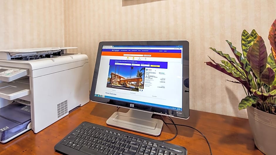 SureStay Plus Hotel by Best Western San Bernardino South