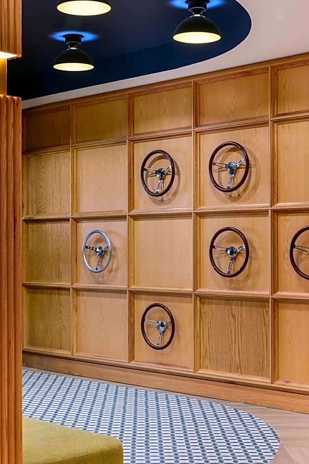 EVEN Hotel Detroit North - Troy