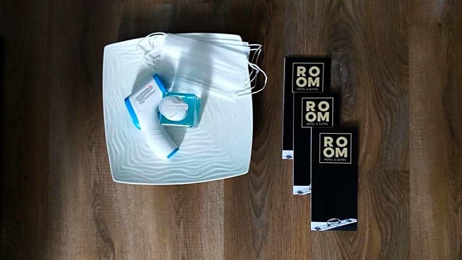 ROOM Hotel & Suites