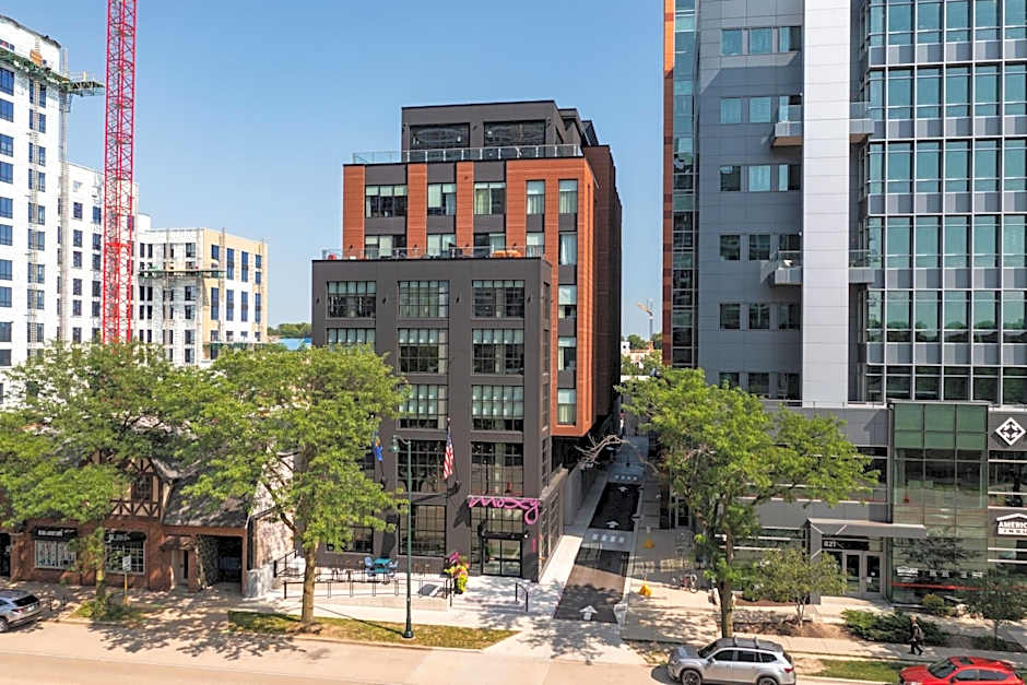 Moxy Madison Downtown