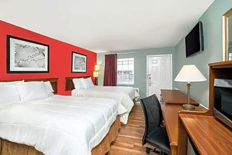 2 Double Beds Non-Smoking