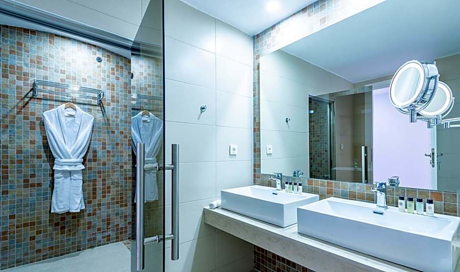 White Rock of Kos Hotel - Adults only