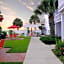 Lighthouse Inn at Aransas Bay