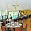 Swan Garden Hotel