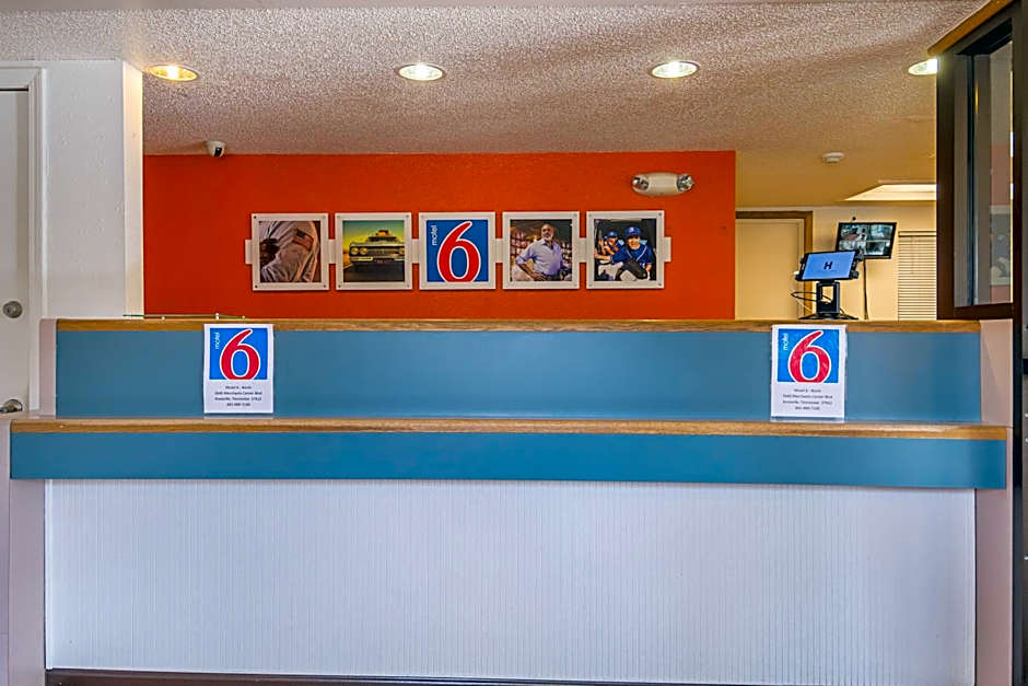 Motel 6-Knoxville, TN - North