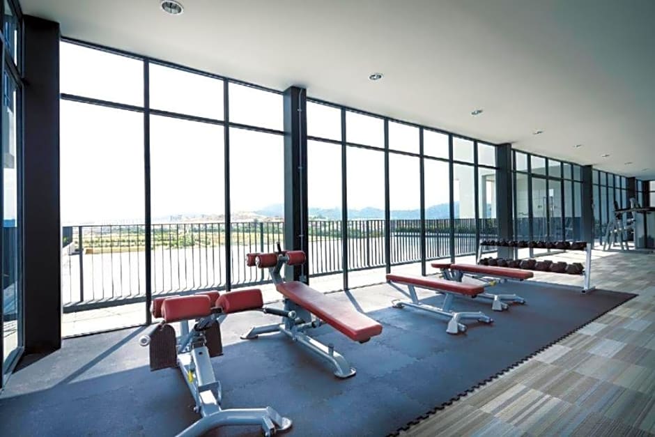 Simple No 6- Trefoil Setia Alam- Near Setia Convention Centre