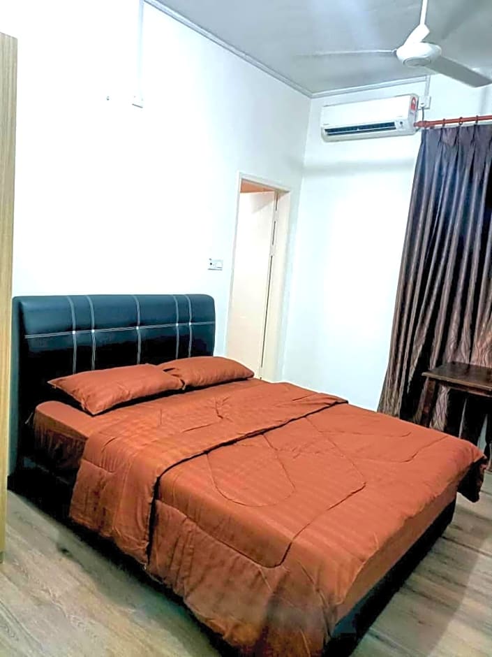 OYO HOME 90769 Flo Inn Homestay Bsi