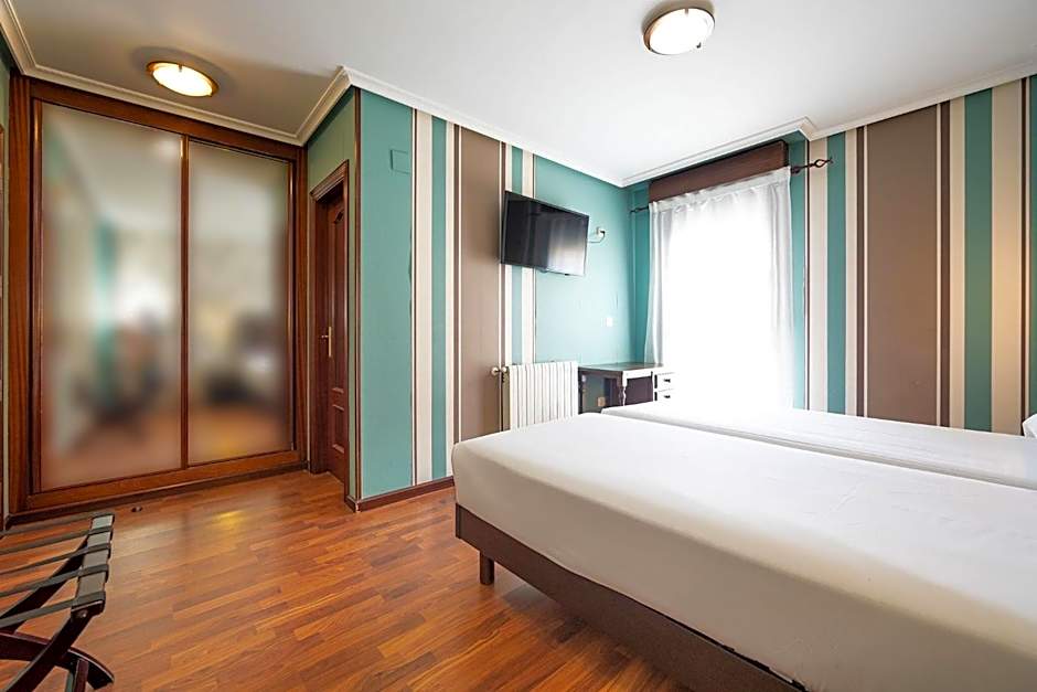 Hotel Puerto de Candás