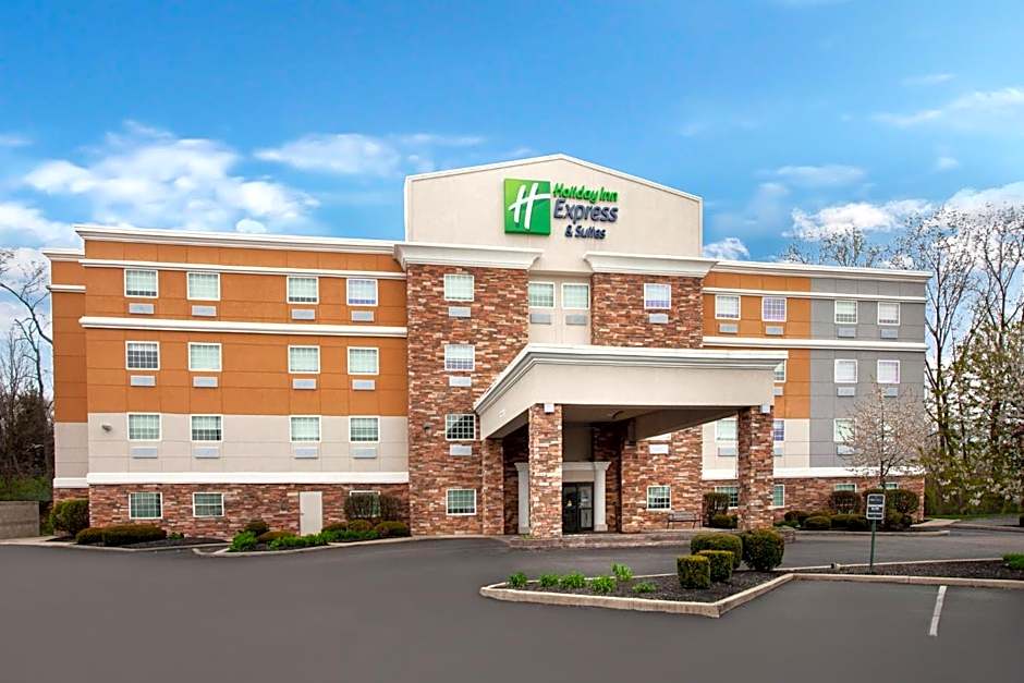 Holiday Inn Express & Suites Carmel North  Westfield By IHG