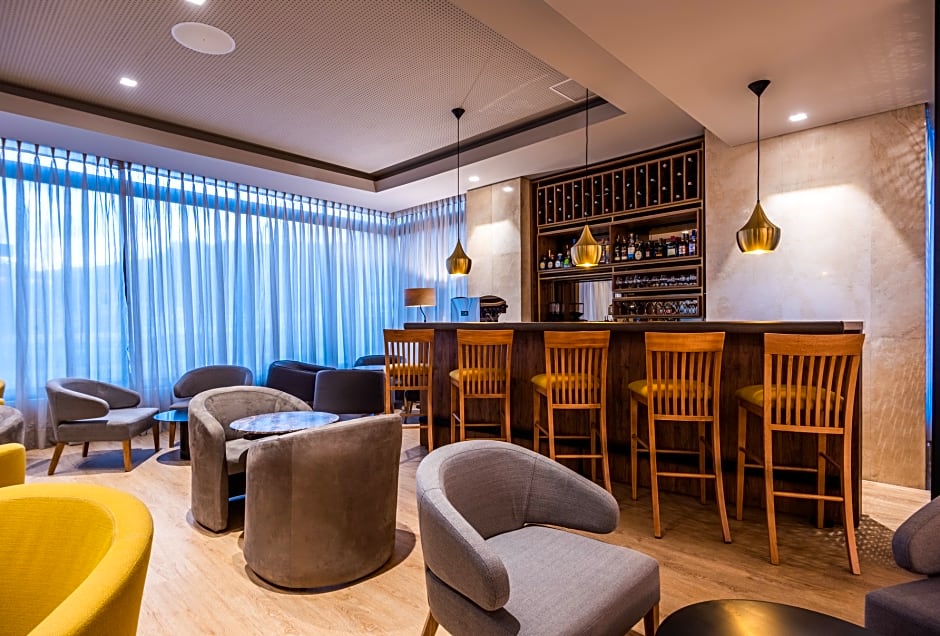 NH Collection Bogota WTC Royal