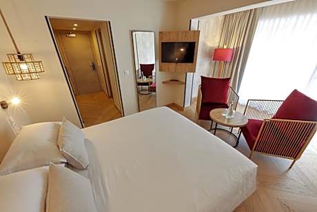 Superior Double Room Sea side 1st floor