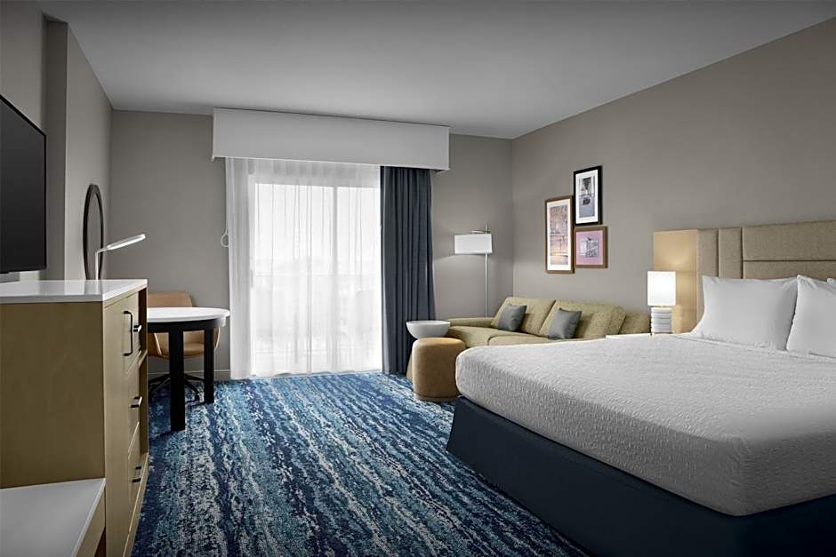 Hampton Inn & Suites Ocean City Bayfront-Convention Center