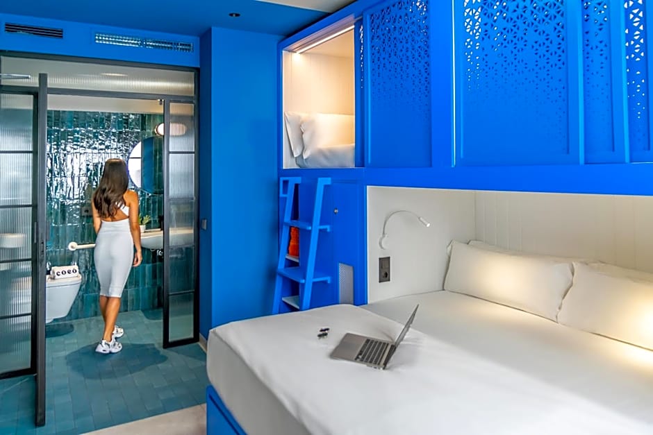 Coeo Pod Hostel Beatas