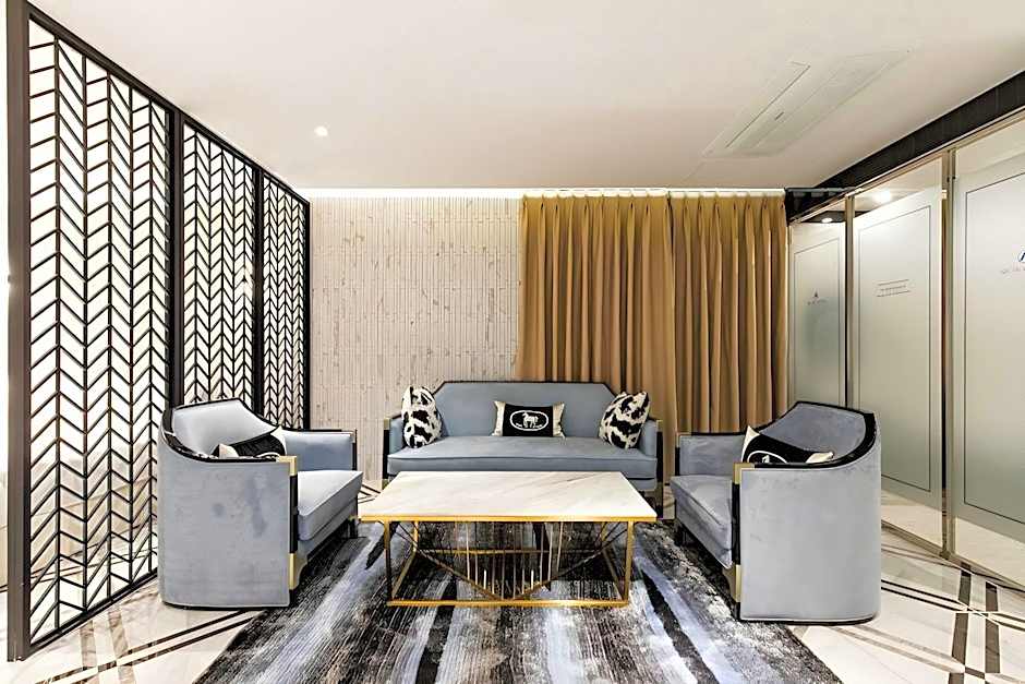 Air Sky Hotel