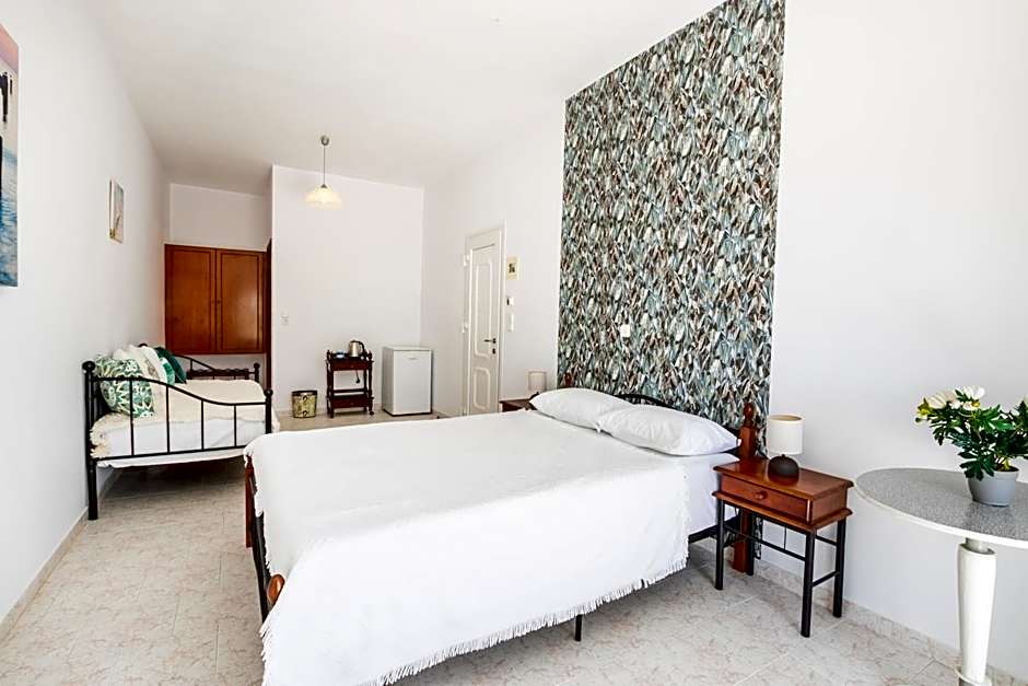 Perama Hotel, Karpathos