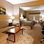 Green Mill Village Hotel & Suites, BW Signature Collection