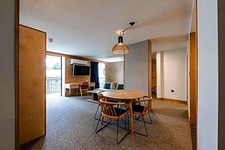 Bed in 6-Bed Mixed Deluxe Dormitory Room