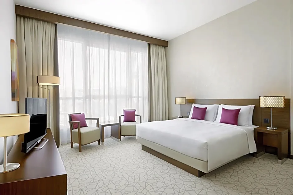 Hyatt Place Dubai Al Rigga Residences