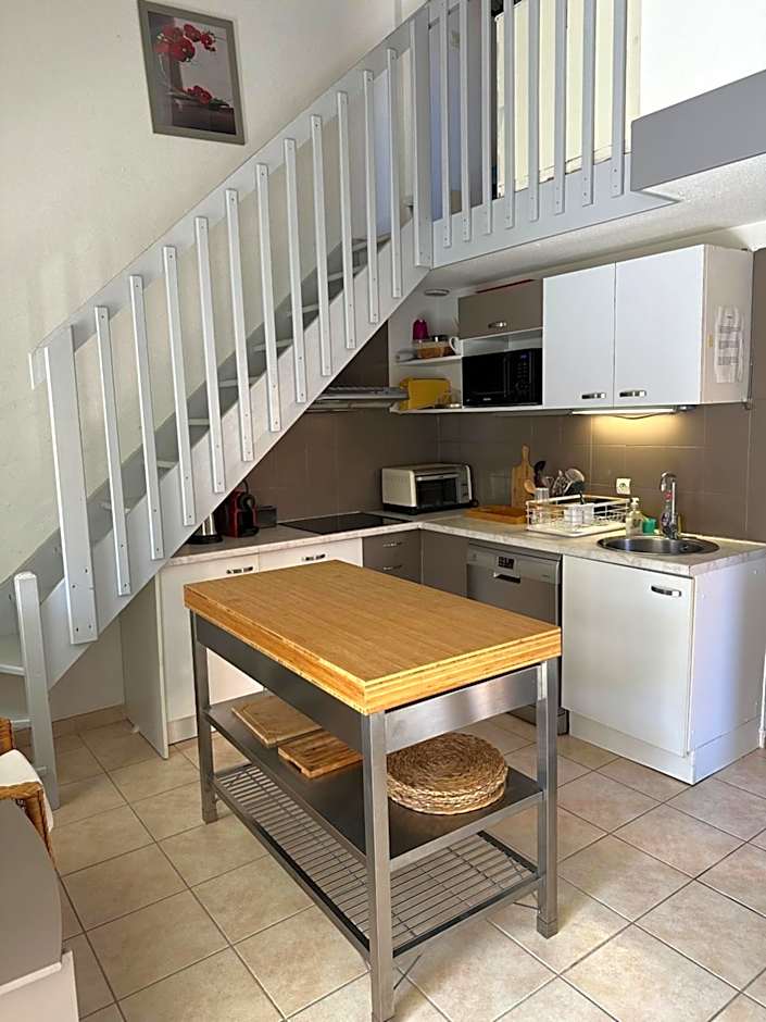 HOLIDAYLAND BAIE DES OLIVIERS VILLA 36m2 1chambre fermée 6 couchages ou VILLA 41M2 2chambres fermées 7 couchages