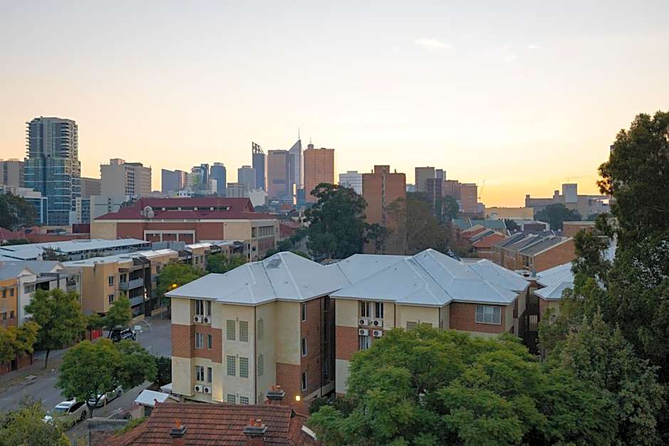 Baileys Serviced Apartments