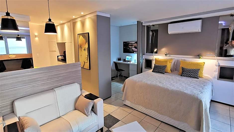 Seaflats Iate Plaza Hotel