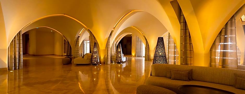 Liwa Hotel