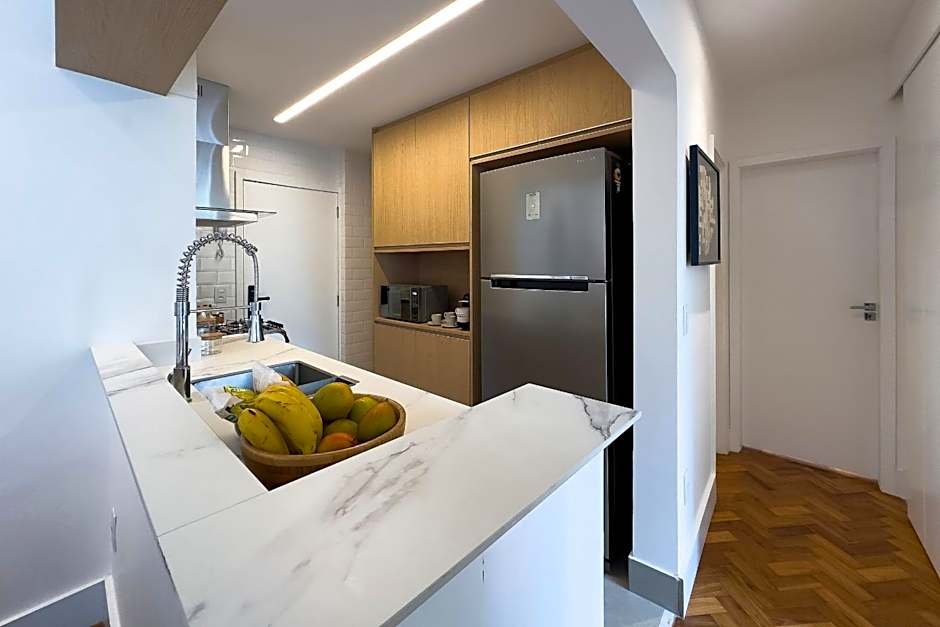 Leblon, Rua Dias Ferreira - Apt silencioso com localização premium