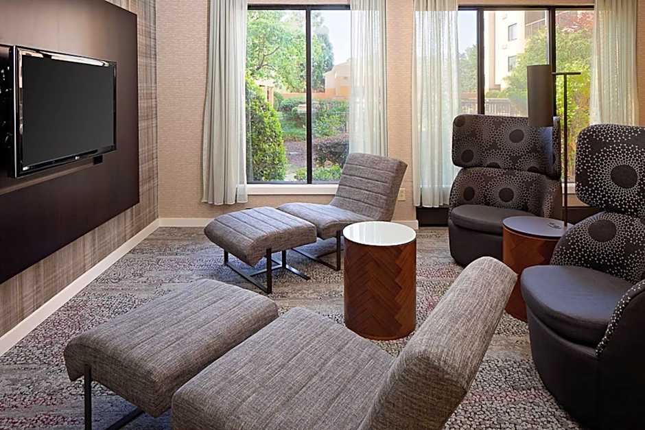 Courtyard by Marriott Durham Near Duke University/Downtown
