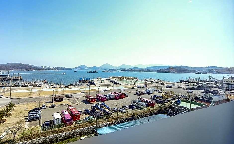 Yeosu Hotel The One