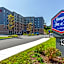 Hampton Inn By Hilton & Suites Boston-Waltham