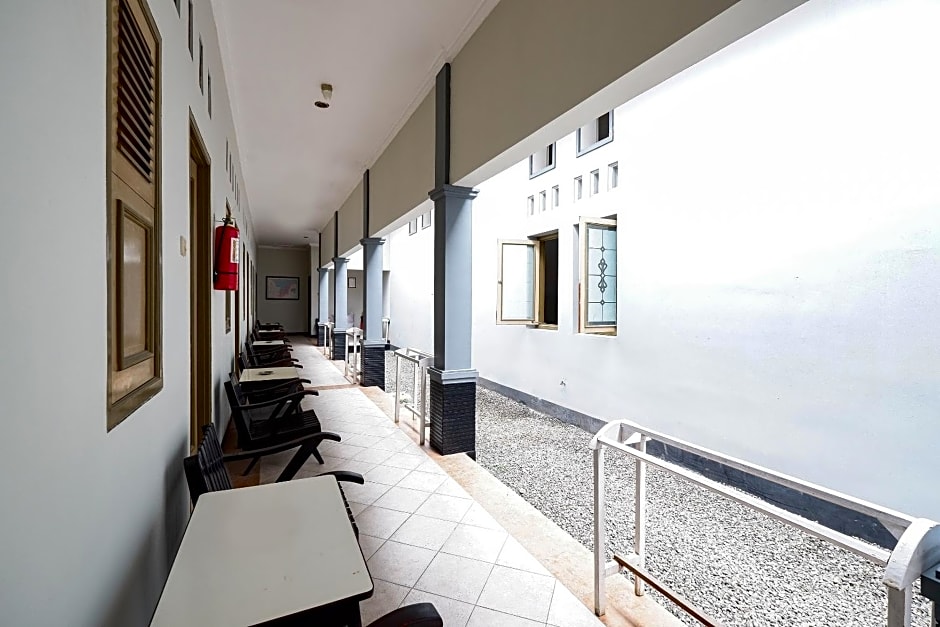 OYO 2436 Hotel Kencana