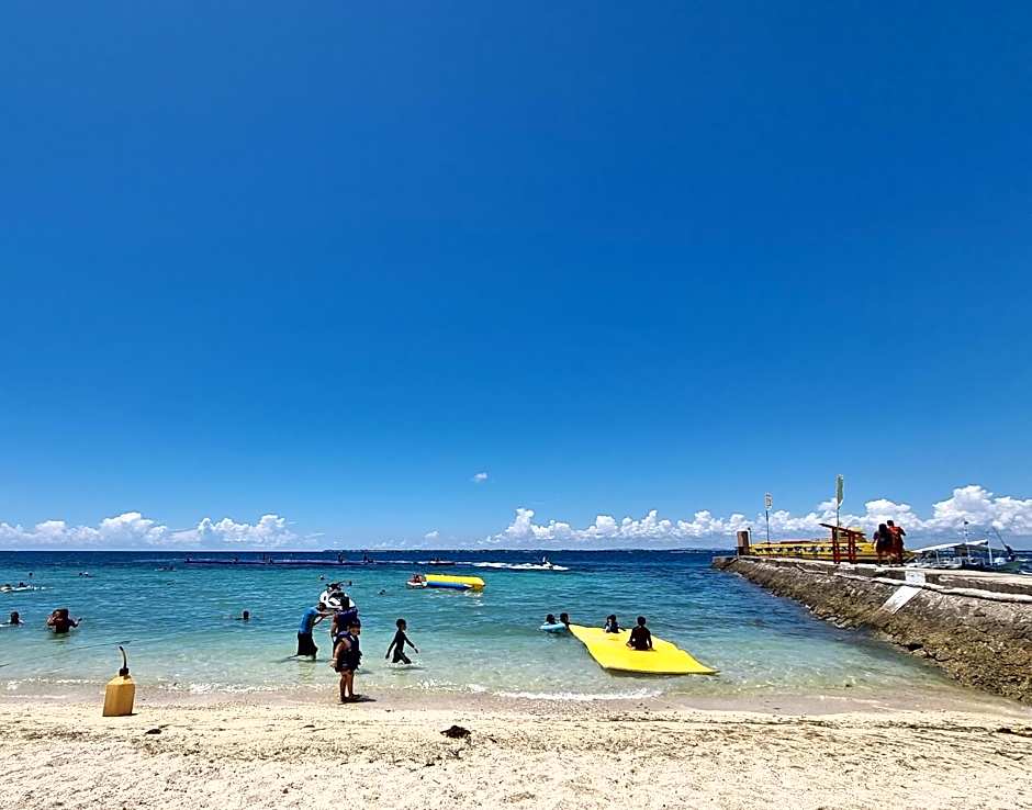 La Mirada Residences