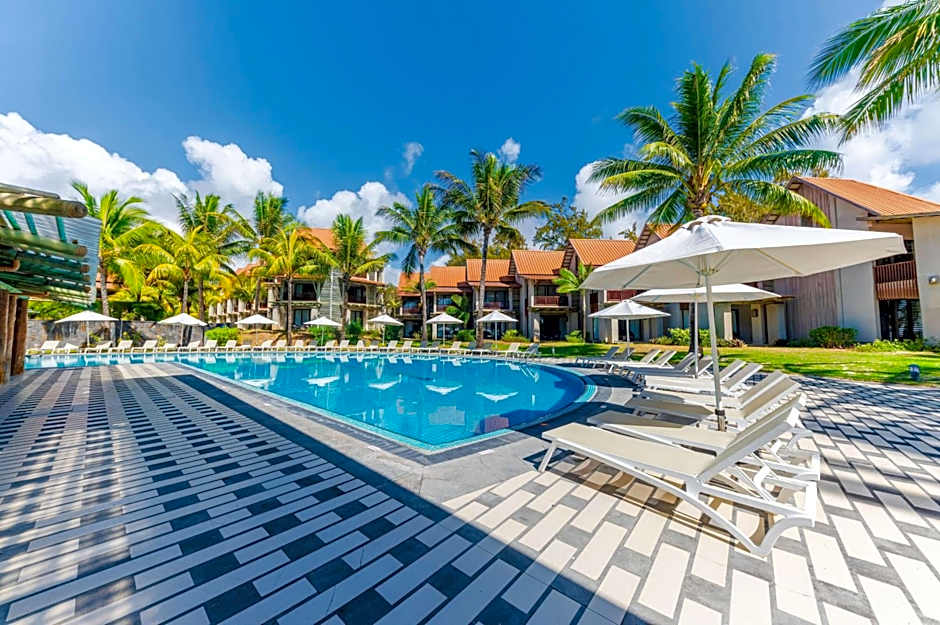 Crystals Beach Resort Belle Mare, a member of Radisson Individuals