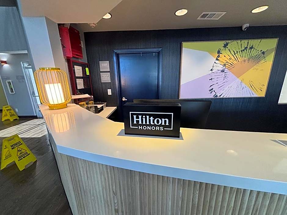 Spark by Hilton Tempe Phoenix Airport