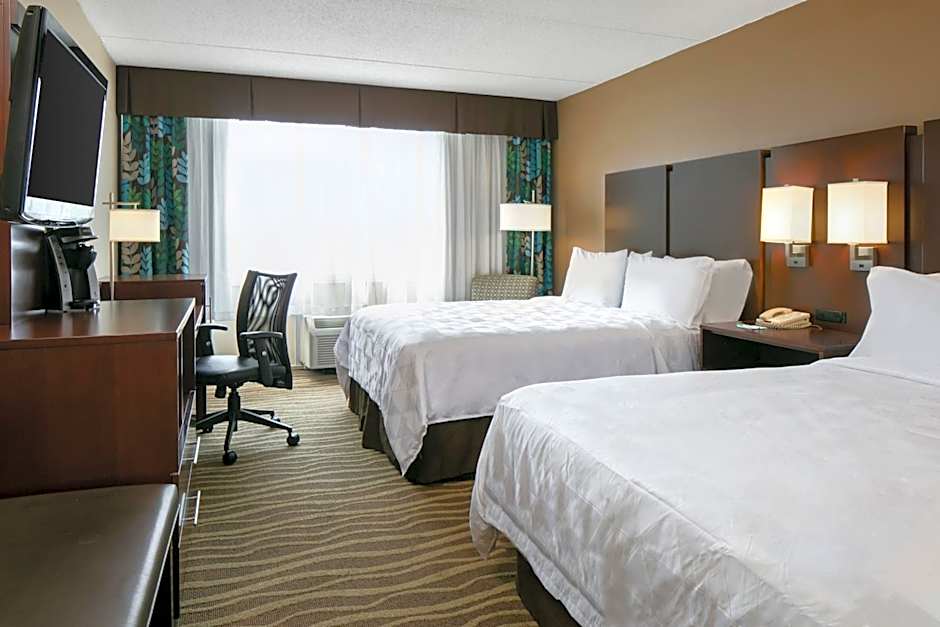 Holiday Inn Hotel & Suites Overland Park-West By IHG