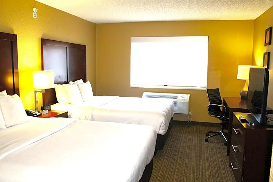 Comfort Suites Lakewood - Denver