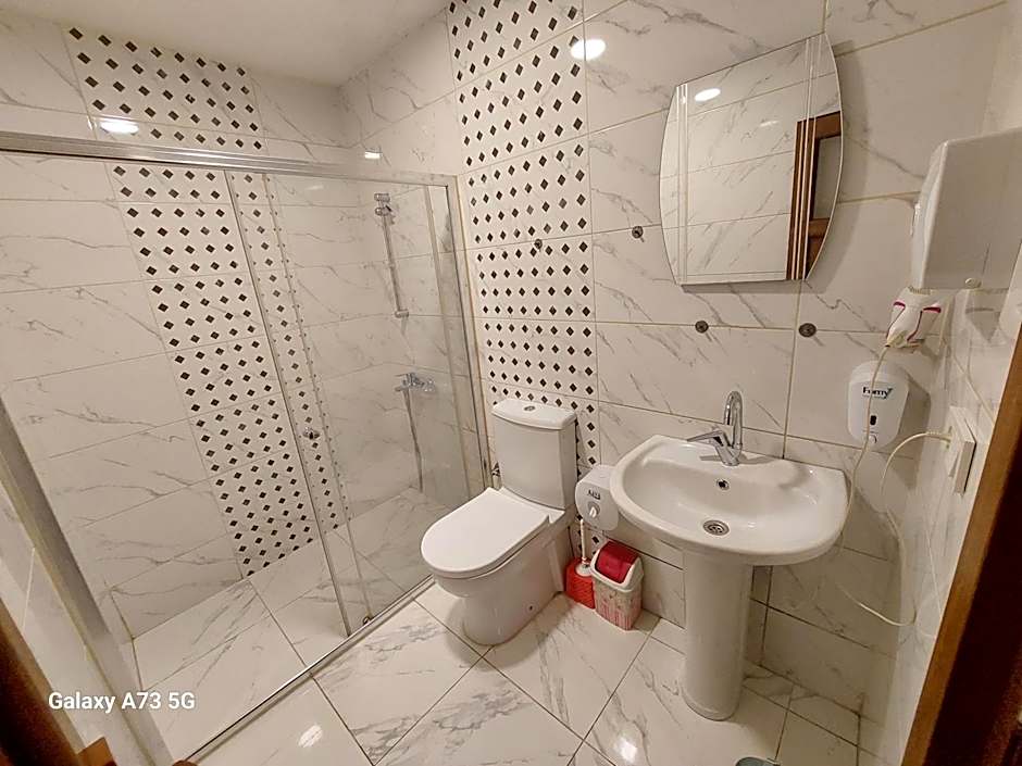 AYDER Nazlı çiçek apart