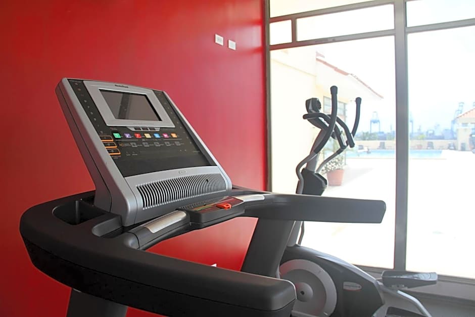 Radisson Colon 2,000 Hotel & Casino