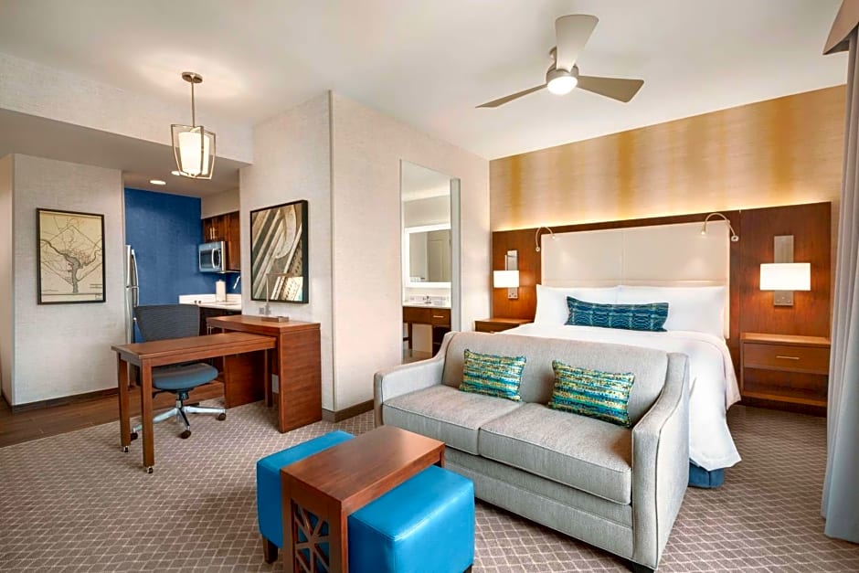 Homewood Suites By Hilton Arlington Rosslyn Key Bridge