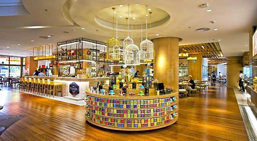 Dusit Thani Manila Hotel