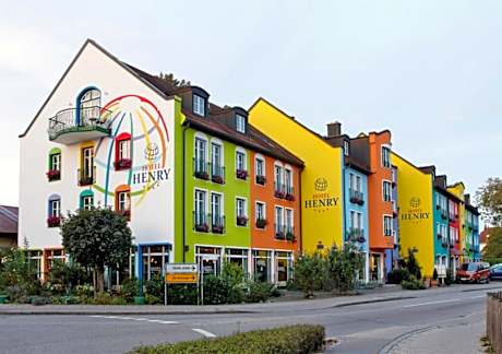 Hotel Henry