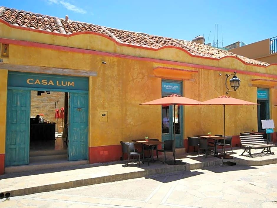 Casa Lum