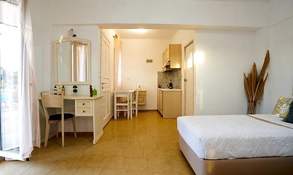 Irini Stalis by Estia