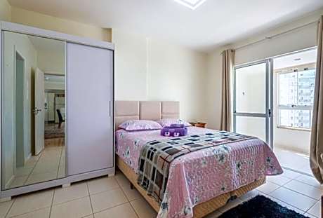 MRBQ022- Ap ao lado da Praia e Roda Gigante 2Q+2WC