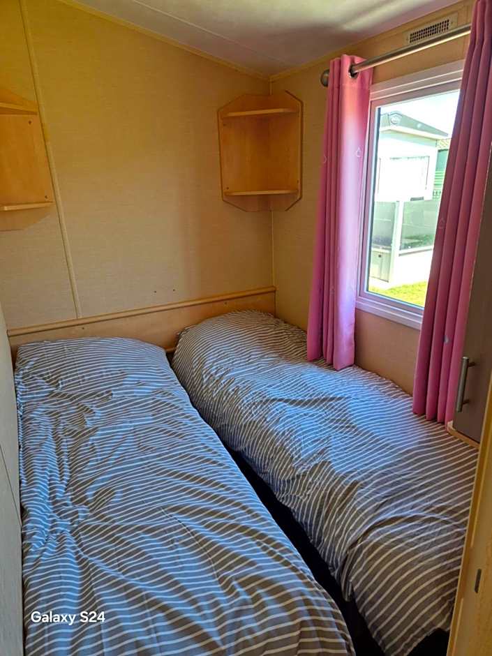 AJ Ray Properties A8