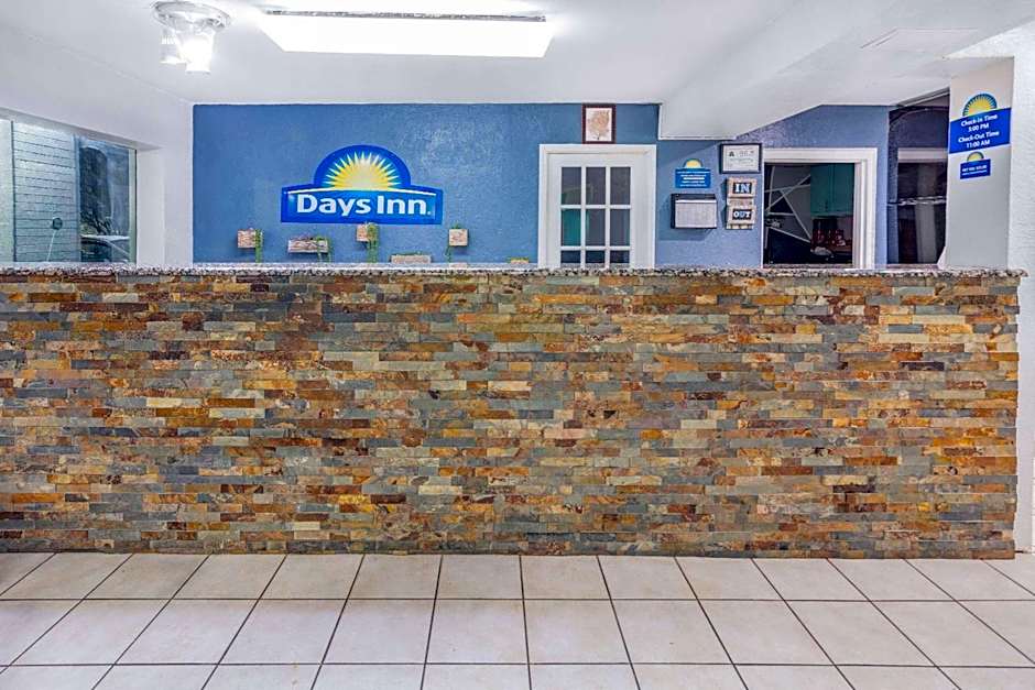 Days Inn by Wyndham Raleigh Glenwood-Crabtree