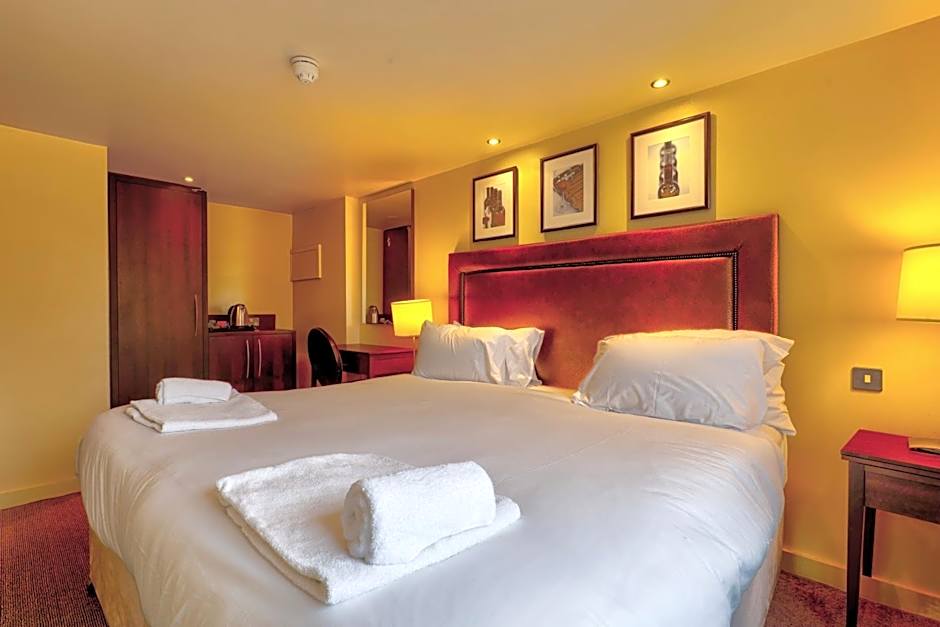 Manchester Airport Stanley Hotel by Belvilla