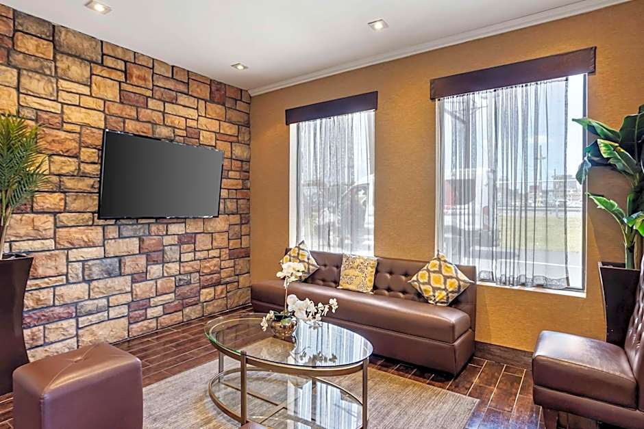 Best Western Plus Newark Airport West