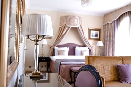 Deluxe Double Room - Manor Building - Spa Access Included